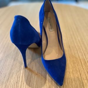 Steve Madden Cobalt Blue Suede Shoes, size 10